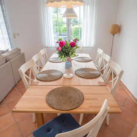 Kapitaenshaus Kittler - Grosse Freiheit - Dhh * Wiek auf Rügen